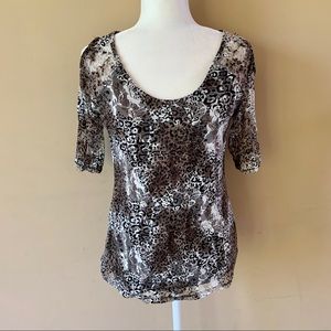 Park Avenue Medium Brown Lace Cold Shoulder Shirt